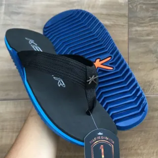 Confira o Confortável e Estiloso Lançamento Chinelo Kenner em Várias Cores - Todo preto