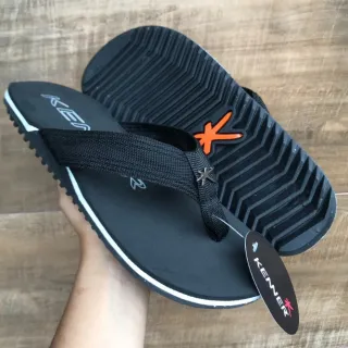 Confira o Confortável e Estiloso Lançamento Chinelo Kenner em Várias Cores - Todo preto