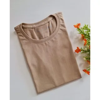 Malha Penteada Algodão Lisa: Camisetas Femininas em Diversas Cores - Azul Denin