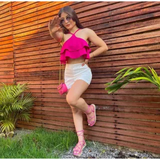 Cropped com babado e amarração no pescoço - 025 - Verde musgo