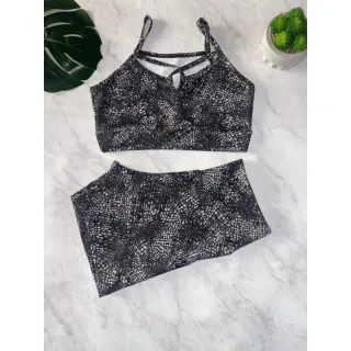 Moda fitness: conjunto top e short curto ou pedal - Est.13