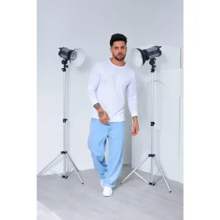 Calça estilo skate unisex boca larga ref: CÇBL-1 - Raryel - Azul Clara