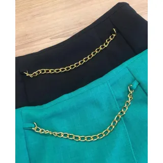 Short Cintura Alta Luxo em Linho com Corrente - M, G, GG - Vermelho