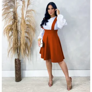 Moda Evangélica - Saia Godê Rodada Salopete com Suspensório - Preto