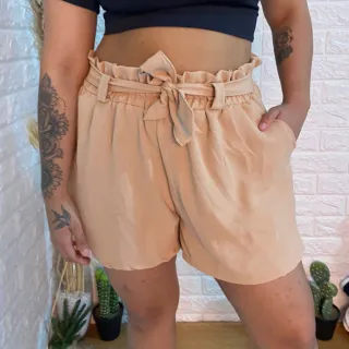 Shorts Plus Size Feminino Soltinho com Laço - Elegância e Conforto - Verde