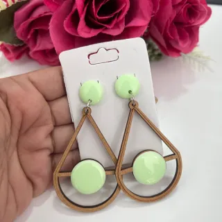 Feminino Brinco Madeira Mdf com resina - A15