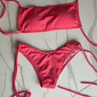 Moda Blogueira: Biquini Feminino Canelado Suplex Cropped Asa Delta - Onça Lilas