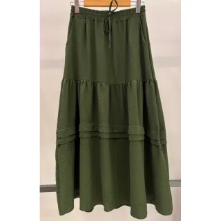 Moda Feminina: Saia Plus Size com Bolsos Forrada - Azul