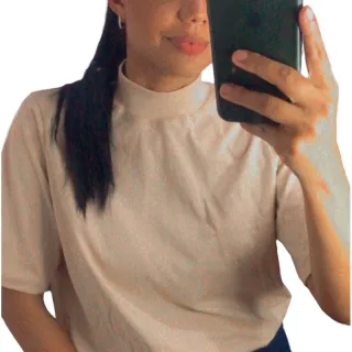 100% Algodão Tshirt Feminina Gola Alta Básica - Branco