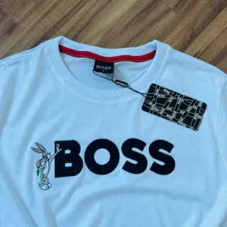 Camiseta Bordada Algodão Peruano Masculina Com Elastano - Vermelho