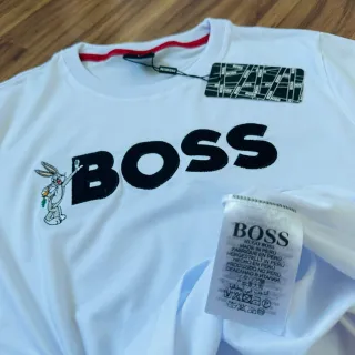 Camiseta Bordada Algodão Peruano Masculina Com Elastano - Vermelho