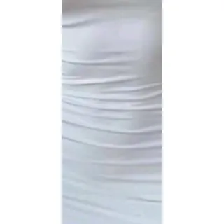 Moda 2022: Mini Saia Sexy Quadriculada com Fenda Lateral - Branca