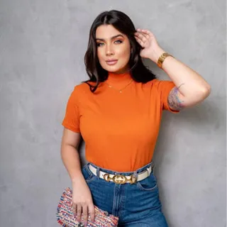 T-shirt Lisa Feminina Gola Alta Zara Basic 100% Algodão - Verde Militar