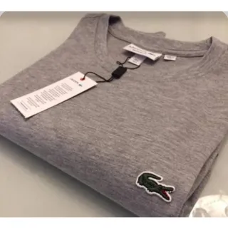 Promoção: Camisetas Lacoste Básicas Branca, Preta, Cinza, Azul Marinho - Vermelho