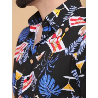 Camisa Barata Preta Chique Floral Manga Curta - Preto