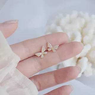 Piercing Fake Borboleta Brincos de Pressão Feminino Corrente de Pérolas - Prata