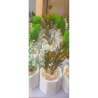 Arranjos de Plantas Artificiais em 3 Vasinhos Decorativos - AMARELA
