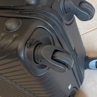 Mala de Bordo para Viagem com Rodinhas 360 Graus, Material em ABS Resistente e Cadeados Embutidos - N verde 17