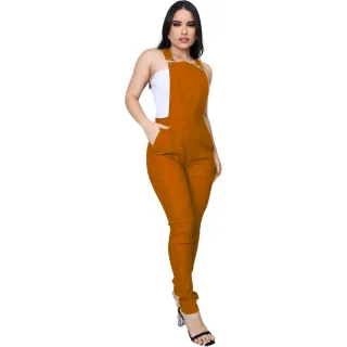 Macaquinho Feminino Jardineira com Bolso e Suspensório - Jeans Bengaline