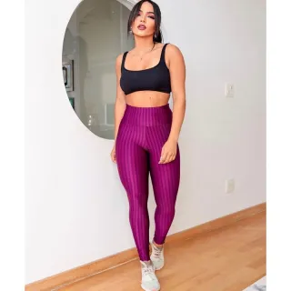 Legging Fitness Modeladora 3D Poliamida - Ideal para Academia, Pilates e Ginástica - Verde