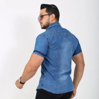 Camisa Manga Curta de Botão Jeans Claro - P