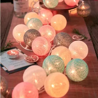 Iluminação Festas Luminária LED Cordão Barbante 10 Bolas Decoração - Dourado - R81334-011