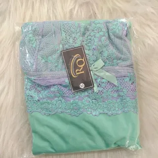 Roupa Sensual Feminina Camisola Rendada Bicolor - Preto