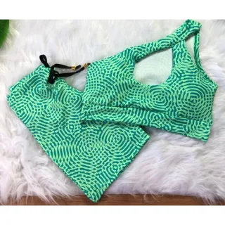 Conjunto de short com cordinha + top com bojo para academia - Neon alcinha