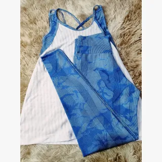 Moda Fitness Feminina Conjunto Trio Calça E Top + Blusa Embutida - 11