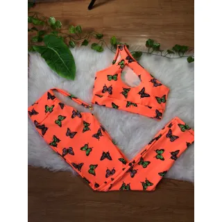 Top com bojo e conjunto de legging com cordinha perfeito para atividades físicas - Borboletas 🦋  top lateral
