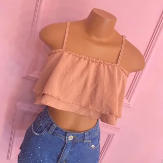 Moda Feminina 2023: Cropped com Camadas de Babados, Alça Gringa - Verde Militar (Air Flow)