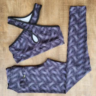 Conjunto Fitness Feminino Calça e Top para Academia - Estampa 04