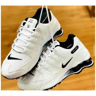 Promoção Tênis Nike Shox NZ 4 Molas - Calçado Esportivo Masculino - NZ PRETO/ROSA
