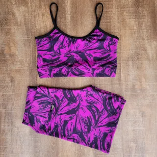 Conjunto de Academia Feminino: Top e Short Fitness - Estampa 05