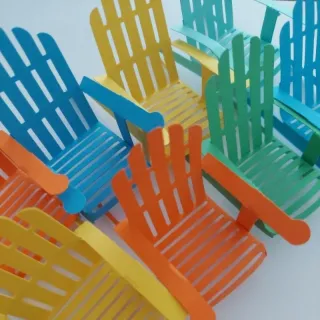 Decoração de Festa com Mini Cadeira de Praia e Surf em Papel - Variadas