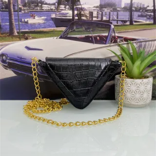 Bolsa de festa em couro envernizado com brilho glitter - Dourado