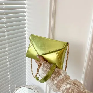 Bolsa de Festa Metalizada Feminina Envelope com Alça de Corrente - tamanho maior prata