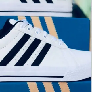 Leve e confortável sapato casual preto e branco masculino - Preto