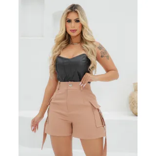 Verão Varios Modelos - Short Feminino Alfaiataria com Bolso Lateral e Cintura Alta - Preto