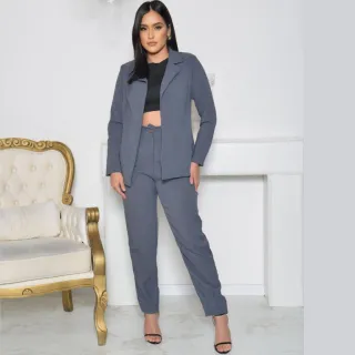 Conjunto Feminino Blazer Calça em Linho Max Alfaiataria - Cru