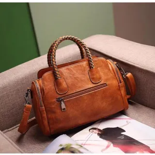 Bolsa Grande Transversal Feminina Boston - Ajustável e com Bolso Anti Roubo - CAFE