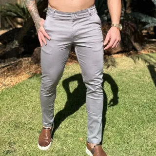Calça social slim masculina em tecido premium acetinado - Caqui Claro