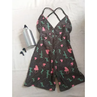 Alça fina macacão empina bumbum - Raryel - Delicado