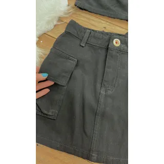 Saia Jeans Cintura Alta Hotpant Feminino - Forma Pequena, Sem Lycra - Saia com ilhós