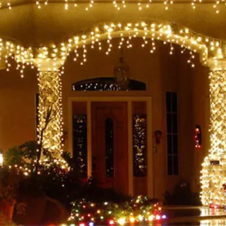 Luzes de Natal em Cascata com 8 Funções, disponível em 5 ou 10 metros e com opção de 200 ou 400 LEDs - LUZ QUENTE
