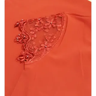 Blusa feminina manga curta bordada com pérolas - moda evangélica - Lilás