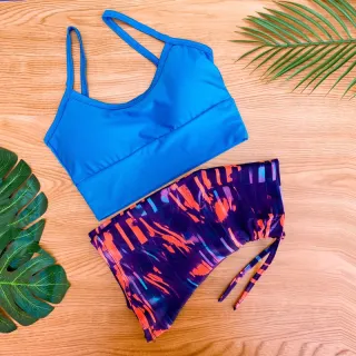 Conjunto Fitness Feminino Estampado - Cropped Top com Bojo e Short de Cordinha Regulagem - Estampa 2