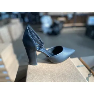 Scarpin bloco branco *2022* salto 9cm grosso - Nude