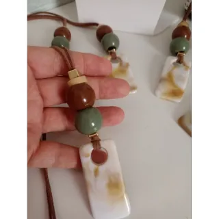 Escolha vários modelos de maxi colar feminino - Preto amêndoa