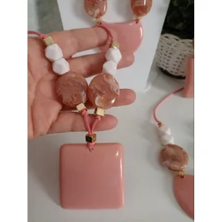 Escolha vários modelos de maxi colar feminino - Preto amêndoa